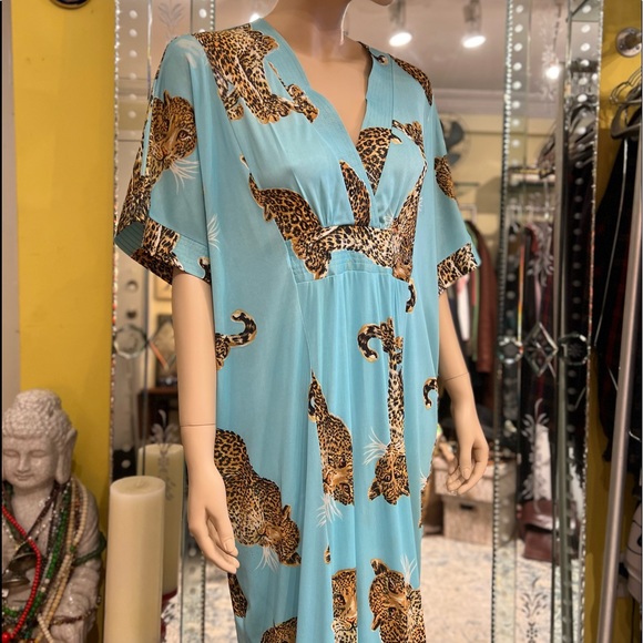 Vintage Animal Print Maxi Dress Kimono Inspired short sleeves size fits all - Picture 5 of 16